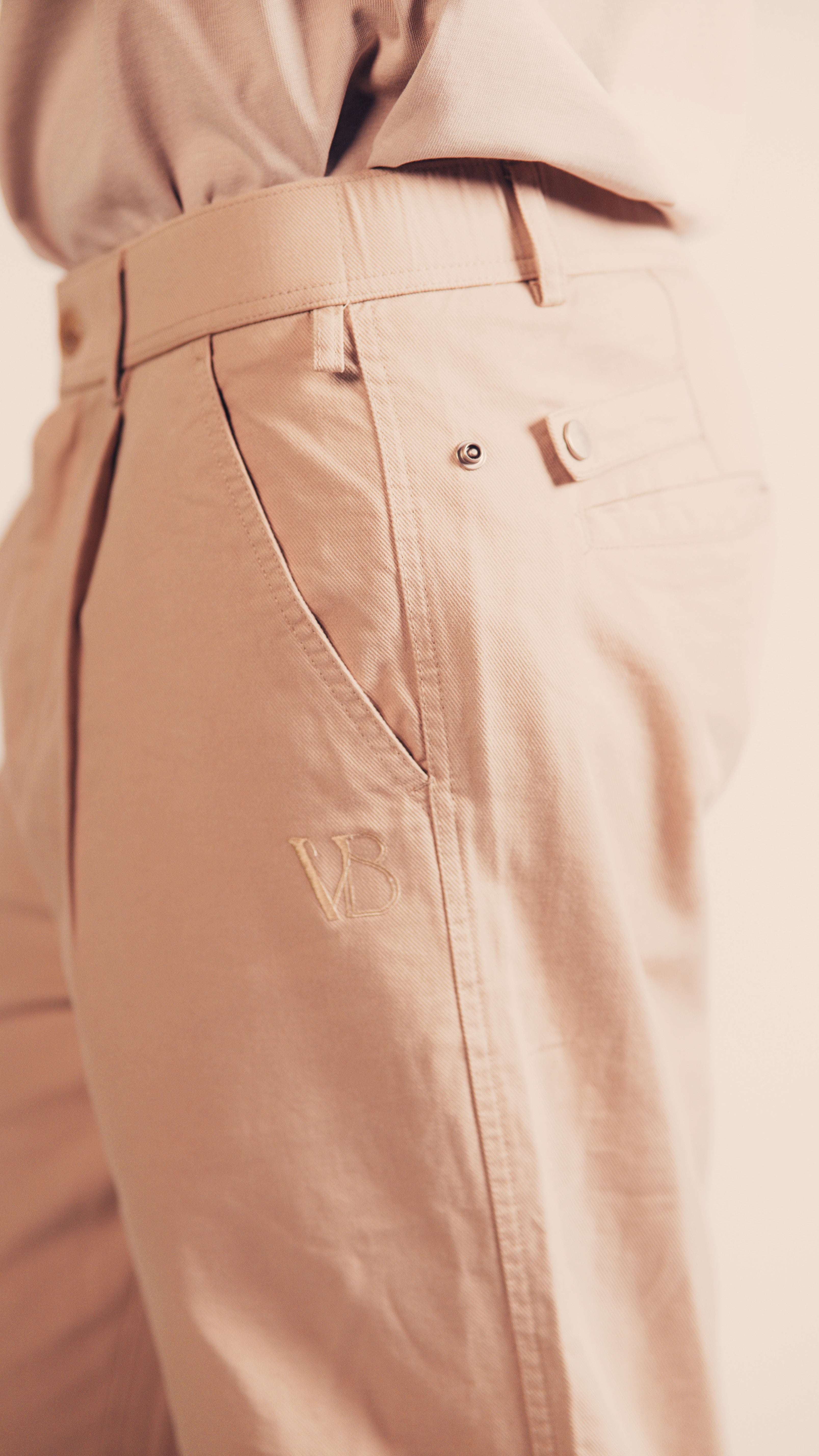Oversized Pleated Pant